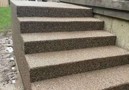 exposed-aggregate-concrete-stairs-port-elgin-ontario